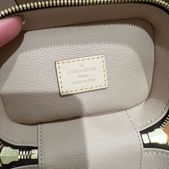 ✨BRAND NEW ✨Nice nano - Picture 7 of 14